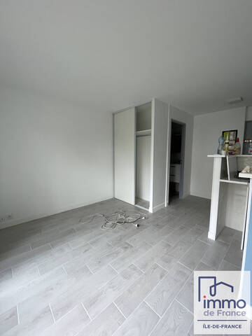 Vente appartement studio 1 pièce 19.81 m² en Livry-Gargan (93190)