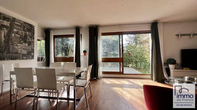 Vente appartement rez de jardin 5 pièces 101 m² en Le Chesnay (78150)