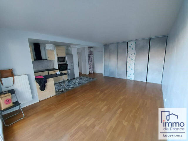 Vente appartement 3 pièces 67 m² à Courbevoie (92400)