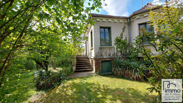 Vente maison 6 pièces 100 m² à Versailles (78000)