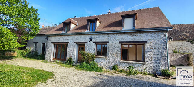 Vente maison 5 pièces 140 m² en Chalou-Moulineux (91740)