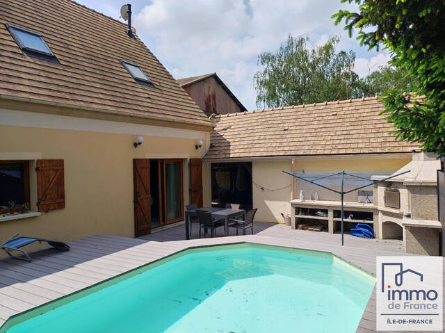 Vente maison 6 pièces 140 m² à Dourdan (91410)