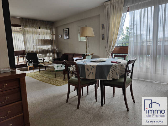 Vente appartement 3 pièces 78.57 m² à Le Chesnay (78150) Avenue Charles de Gaulle