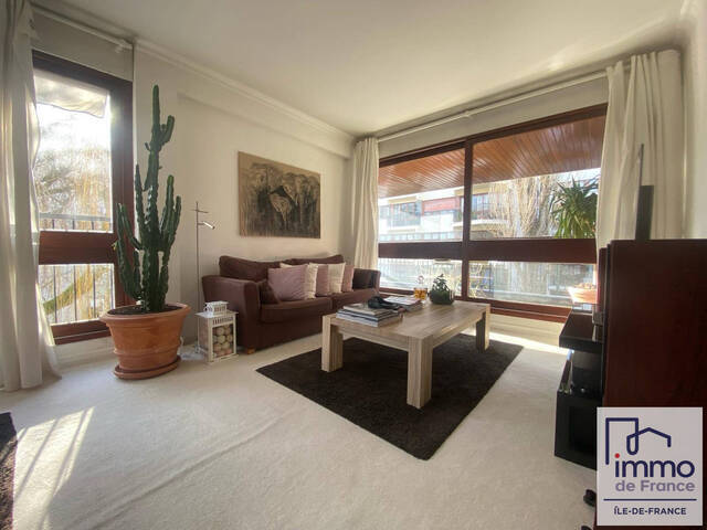 Vente appartement 4 pièces 75 m² à Le Chesnay (78150)