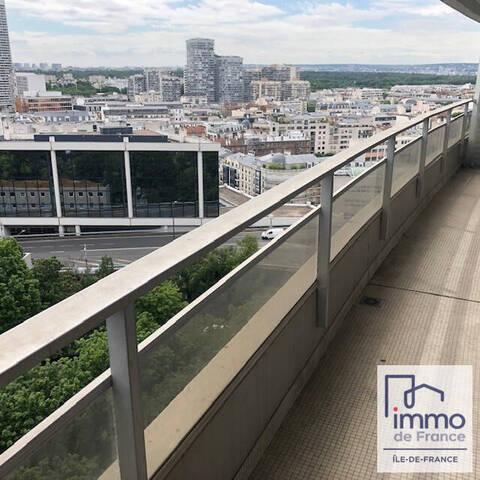 Vente appartement 4 pièces 107 m² en Puteaux (92800)