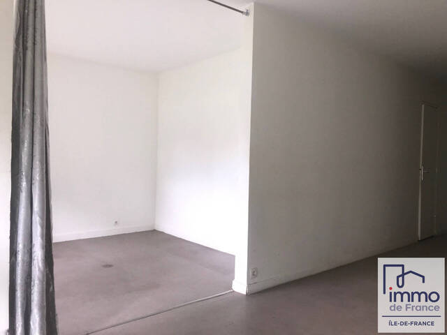 Location Appartement 2 pièces 32.26 m² Grigny (91350)