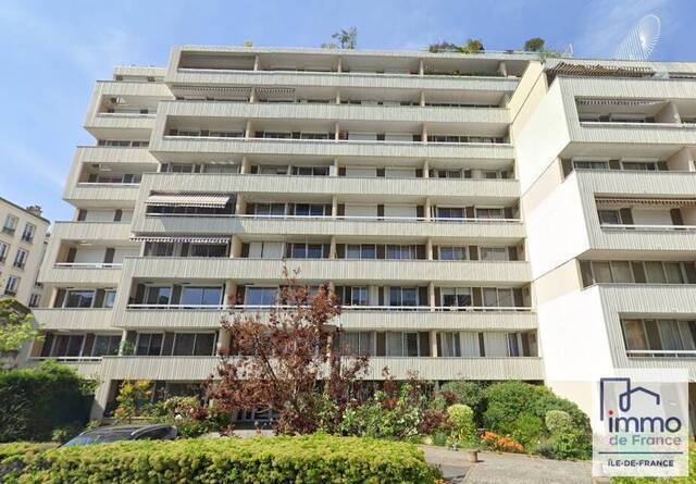 Vente appartement 1 pièce 23.78 m² en Puteaux (92800)