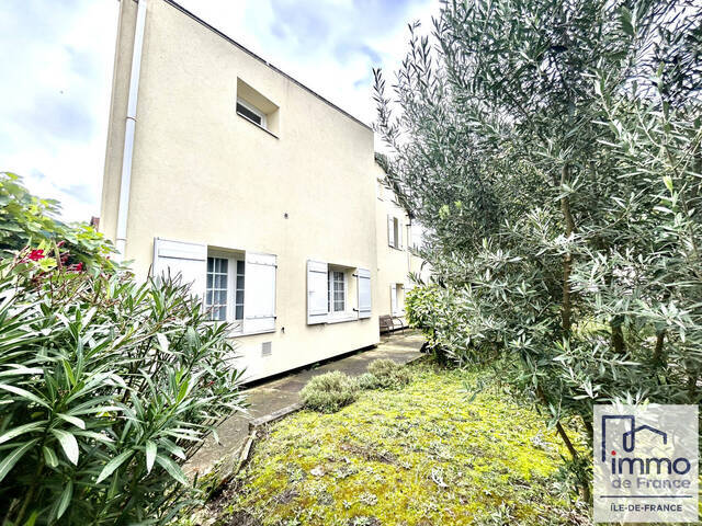 Vente maison 4 pièces 88 m² à Le Blanc-Mesnil (93150)