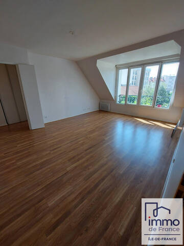 Location appartement 3 pièces 65.69 m² à Versailles (78000)