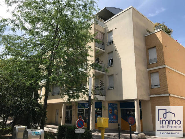 Acheter Appartement studio 1 pièce 35.94 m² Chartres (28000)