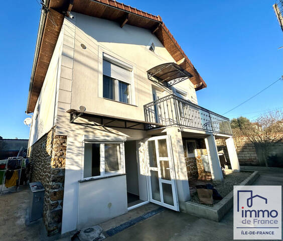 Vente immeuble 8 pièces 128 m² à Sevran (93270)