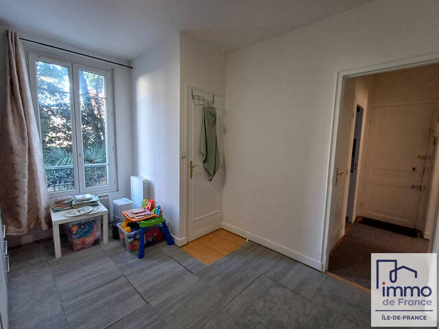 Acheter Appartement 3 pièces 43 m² Viry-Châtillon (91170)
