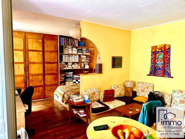 Vente appartement 2 pièces 33 m² à Paris 18e Arrondissement (75018)