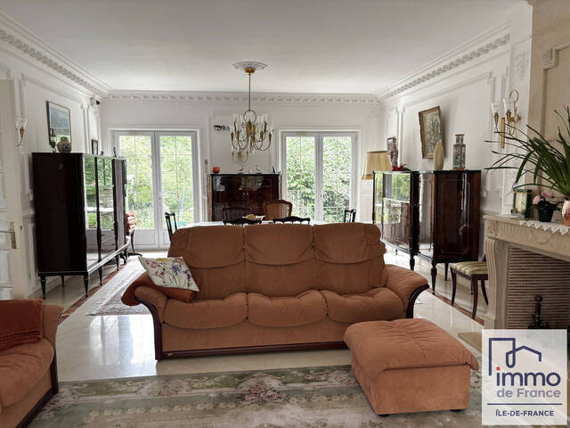 Vente Maison 7 pièces 211 m² L' Étang-la-Ville (78620)