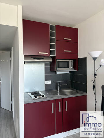 Location Appartement studio 1 pièce 19 m² Puteaux (92800) La Défense