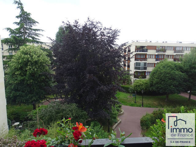 Acheter Appartement studio 1 pièce 26.71 m² Le Chesnay (78150)
