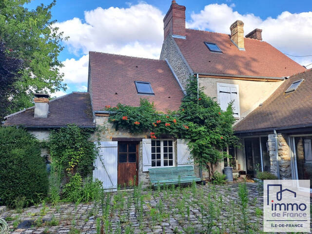 Vente Maison 8 pièces 185 m² Le Val-Saint-Germain (91530)