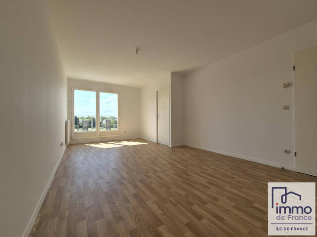 Vente appartement 3 pièces 67 m² à Saint-Pierre-du-Perray (91280)