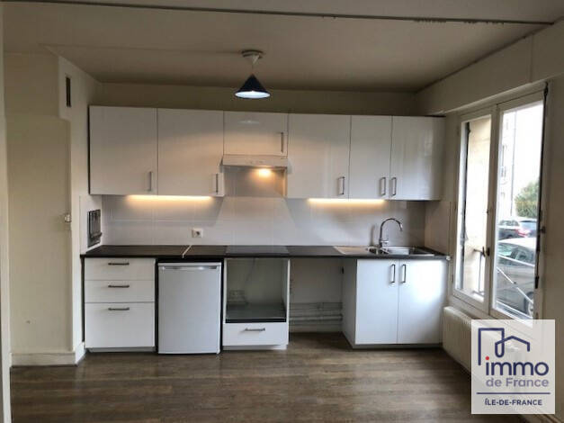 Vente Appartement 1 pièce 29.12 m² Versailles (78000)