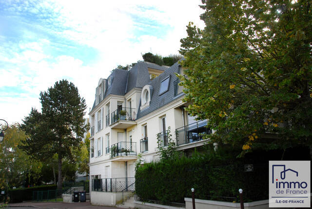 Location appartement studio 1 pièce 29.81 m² en Saint-Cloud (92210)