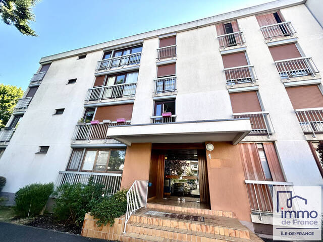 Vente appartement 3 pièces 66.63 m² en Noisy-le-Grand (93160)