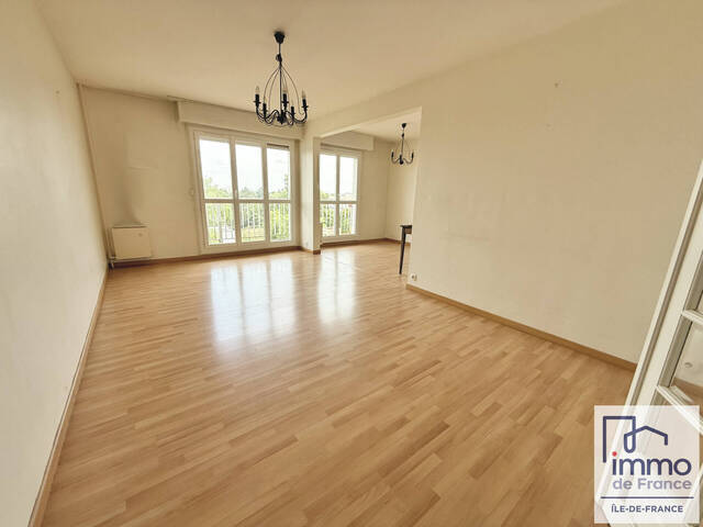 Vente Appartement 5 pièces 96.83 m² Les Ulis (91940)