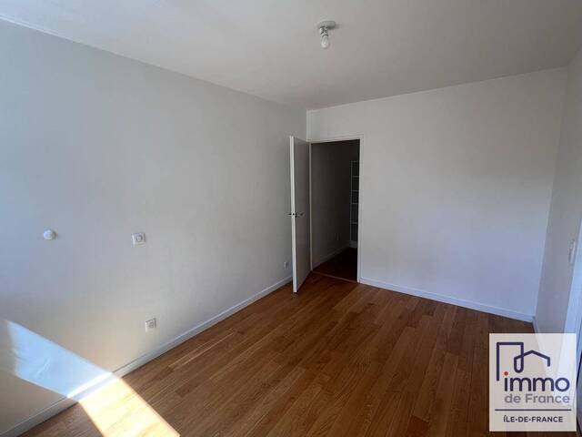 Location appartement t3 78 m² à Viry-Châtillon (91170) La Cilof 1