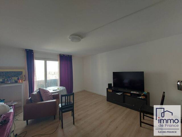 Vente appartement 3 pièces 69.87 m² en Mantes-la-Jolie (78200)