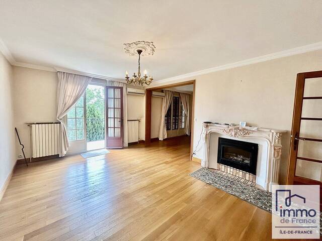 Vente appartement 5 pièces 98.38 m² à Gagny (93220)