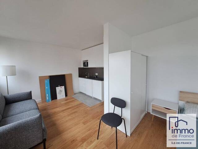Location appartement studio 1 pièce 26 m² à Rocquencourt (78150) Pre Vert