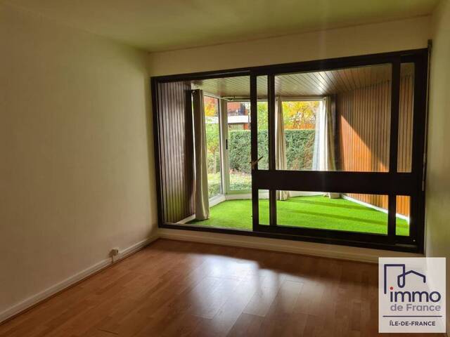 Location appartement studio 1 pièce 35 m² en Rocquencourt (78150) Pre Vert