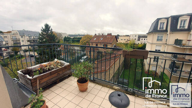 Acheter Appartement 3 pièces 61 m² Saint-Cyr-l'École (78210)