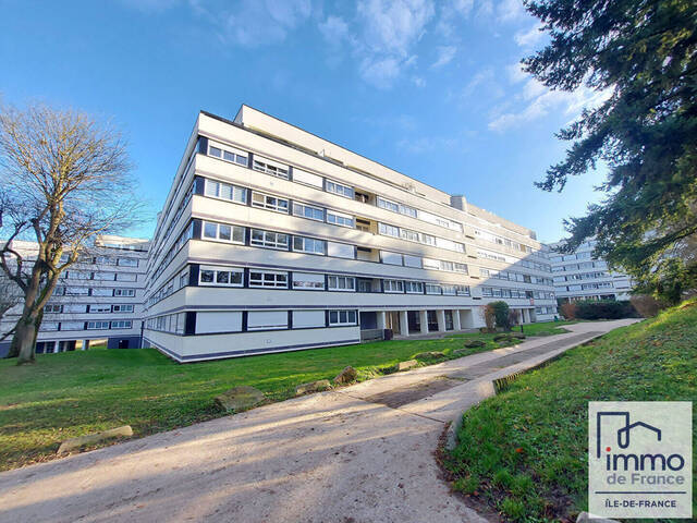 Vente appartement 6 pièces 97 m² à Pontoise (95300)