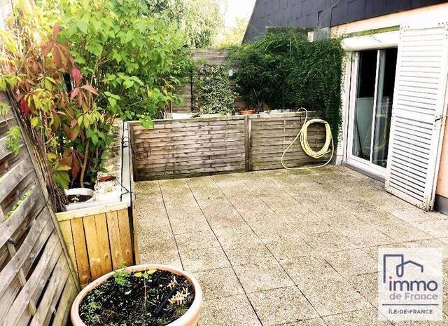 Location appartement duplex/triplex 5 pièces 100 m² à Cergy (95000) Reste des Chenes-Le Ponceau