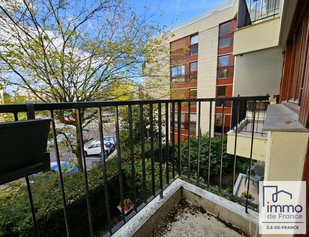 Location Appartement studio 1 pièce 26 m² Rocquencourt (78150) Dutartre