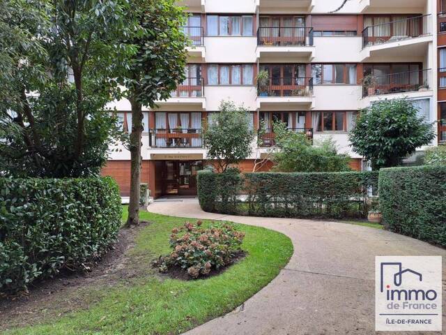 Location appartement t3 54 m² à Rocquencourt (78150) Chesnay Village