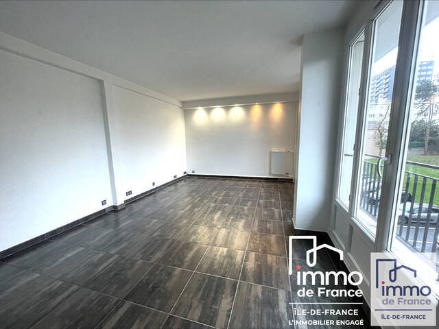 Vente appartement 4 pièces 77.23 m² à Rosny-sous-Bois (93110)