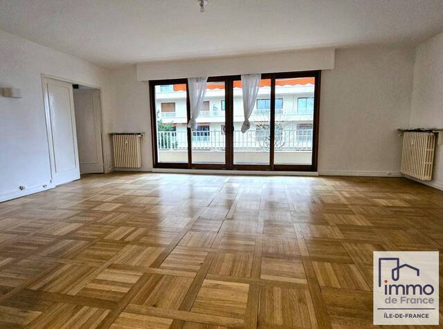 Location appartement t4 116 m² à Saint-Germain-en-Laye (78100) Iris 17