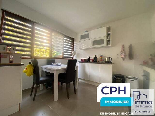 Vente appartement 1 pièce 26 m² à Le Chesnay (78150) Libre