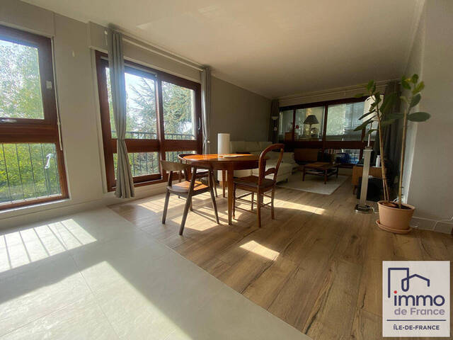 Vente appartement 5 pièces 78.64 m² à Le Chesnay (78150)