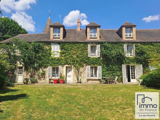 Vente maison 10 pièces 215 m² en Dourdan (91410)