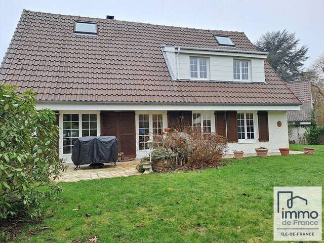 Vente Maison 6 pièces 164 m² Auffargis (78610)