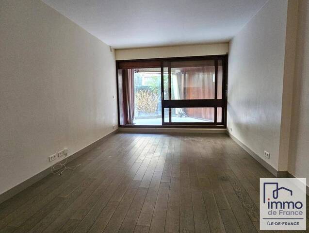 Location appartement studio 1 pièce 34 m² à Rocquencourt (78150)