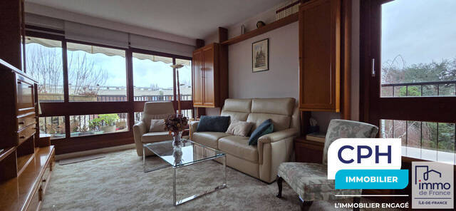 Vente Appartement 4 pièces 63.14 m² Rocquencourt (78150) Sur square au calme