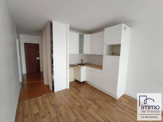 Location Appartement studio 1 pièce 29 m² Paris 11e Arrondissement (75011) Roquette 8