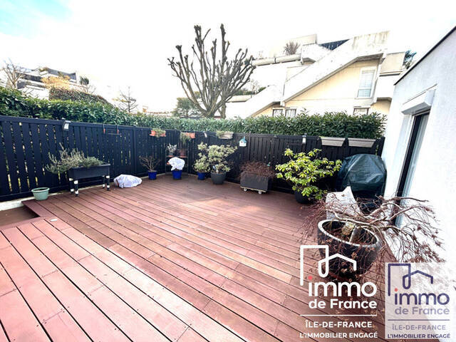 Vente appartement 5 pièces 104.16 m² à Champs-sur-Marne (77420)