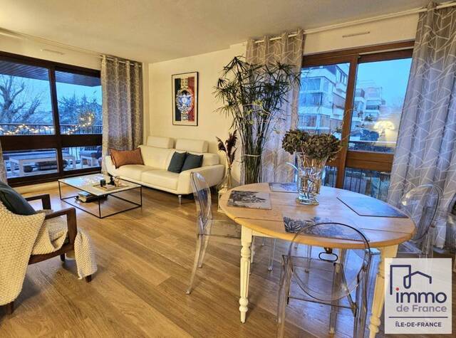 Location appartement t5 93 m² à Rocquencourt (78150) Aubert