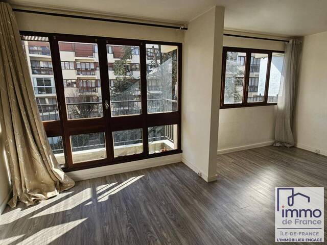 Location appartement studio 1 pièce 26 m² à Rocquencourt (78150) Dutartre