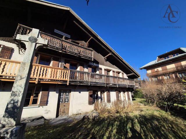 Sale Chalet 5 rooms 237 m² Megève 74120