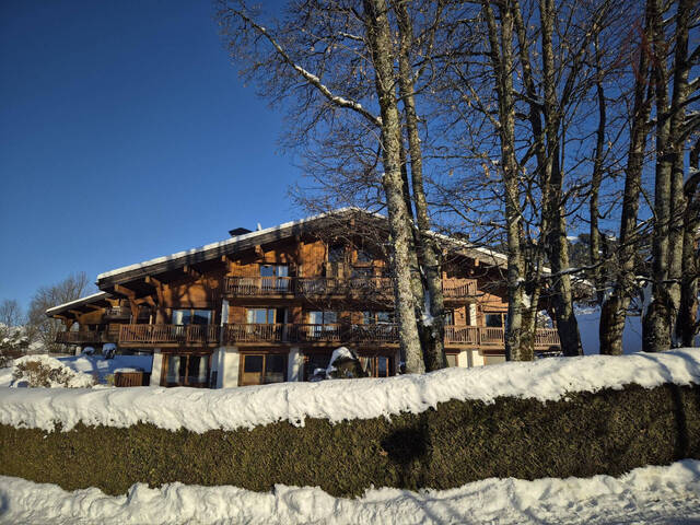 Sale Apartment 5 rooms 130 m² Megève 74120